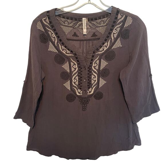 Monoreno Embroidered Top Womens Small Gray Cotton Casual Blouse - Picture 1 of 7